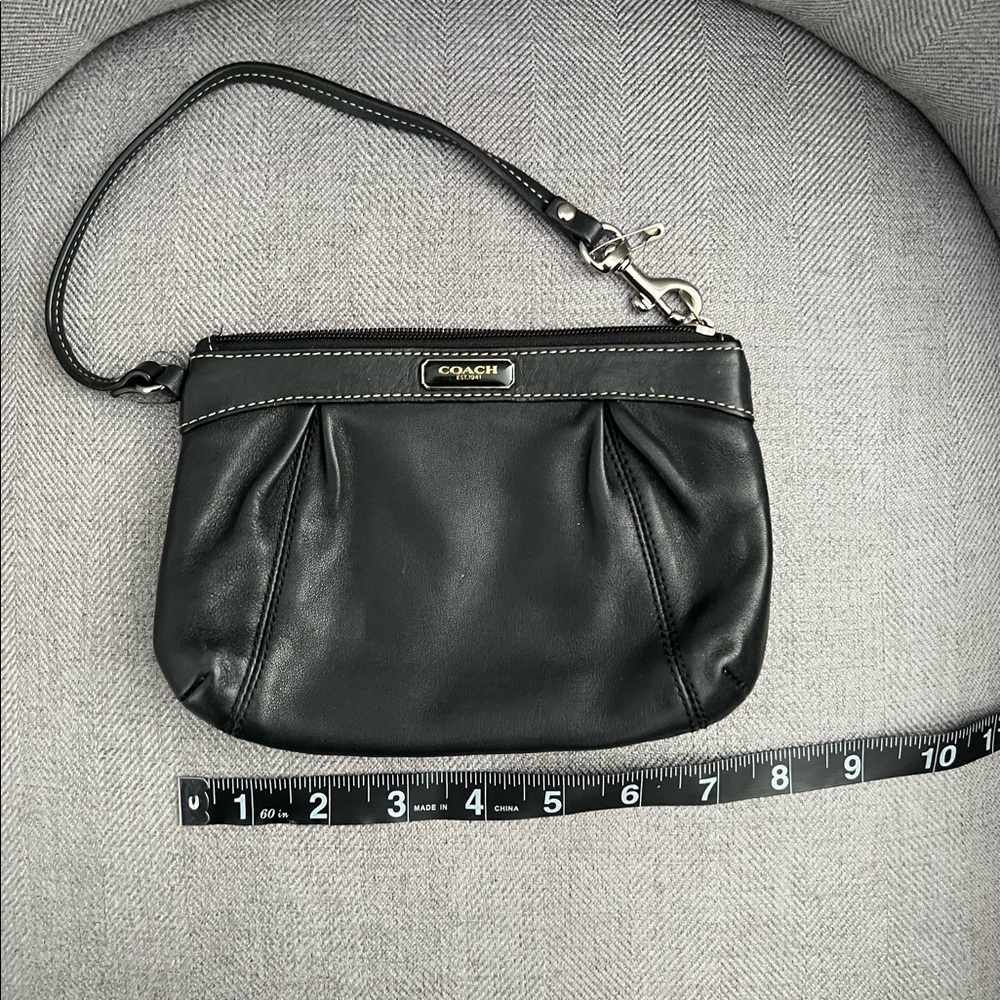 Coach Wristlet, Black